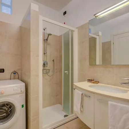 Апартаменты Emma's - Cathedral View Комо